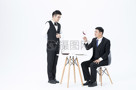 服务员服务品酒
